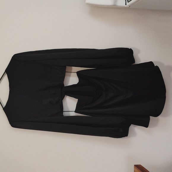 Emory Park | Black Balloon Sleeve Maddie Cut-Out Front-Twist Dress | L | NWT - Picture 7 of 8